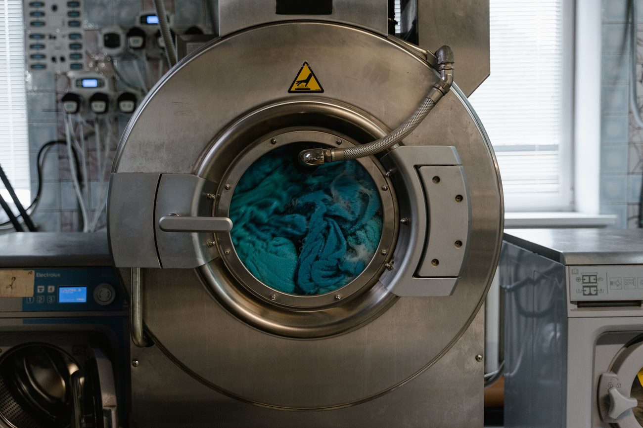 Wassen op 30 graden: wordt het schoon, en wat bespaart het?